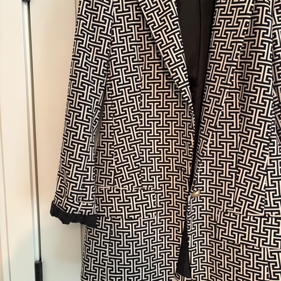 Black and white long suit jacket - Picture 2 of 5